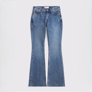 Abercrombie & Fitch Curve Love Mid-Rise Bootcut Jeans